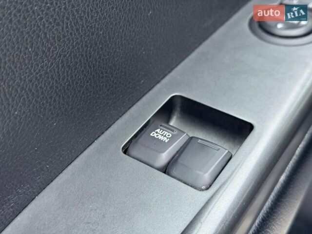 Серый Киа Рио, объемом двигателя 1.4 л и пробегом 260 тыс. км за 6950 $, фото 6 на Automoto.ua