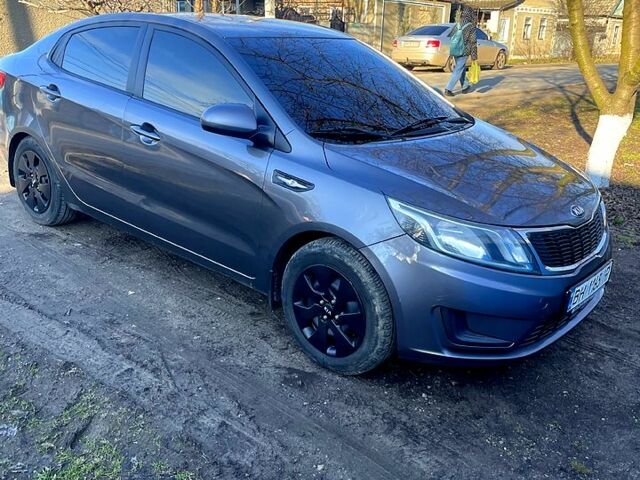 Сірий Кіа Ріо, об'ємом двигуна 1.4 л та пробігом 250 тис. км за 6800 $, фото 2 на Automoto.ua