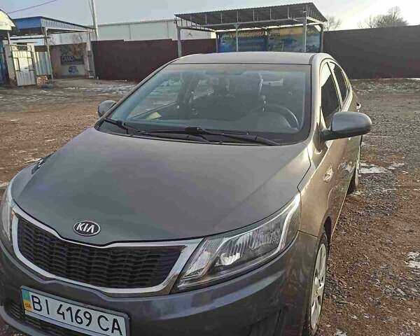 Серый Киа Рио, объемом двигателя 1.4 л и пробегом 70 тыс. км за 9000 $, фото 59 на Automoto.ua