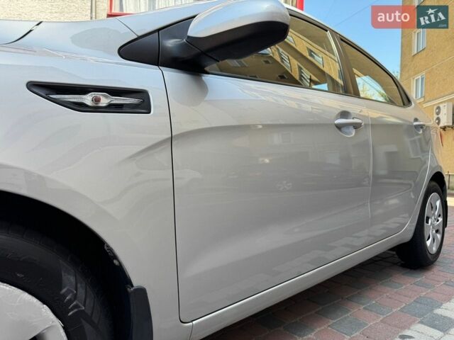 Сірий Кіа Ріо, об'ємом двигуна 1.4 л та пробігом 113 тис. км за 8350 $, фото 20 на Automoto.ua
