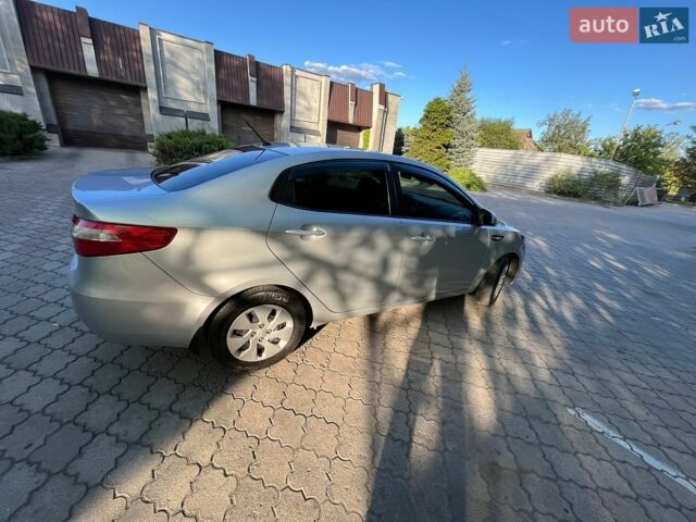 Сірий Кіа Ріо, об'ємом двигуна 1.4 л та пробігом 186 тис. км за 6999 $, фото 16 на Automoto.ua
