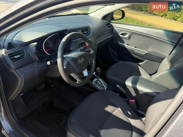 Сірий Кіа Ріо, об'ємом двигуна 1.4 л та пробігом 107 тис. км за 7900 $, фото 9 на Automoto.ua