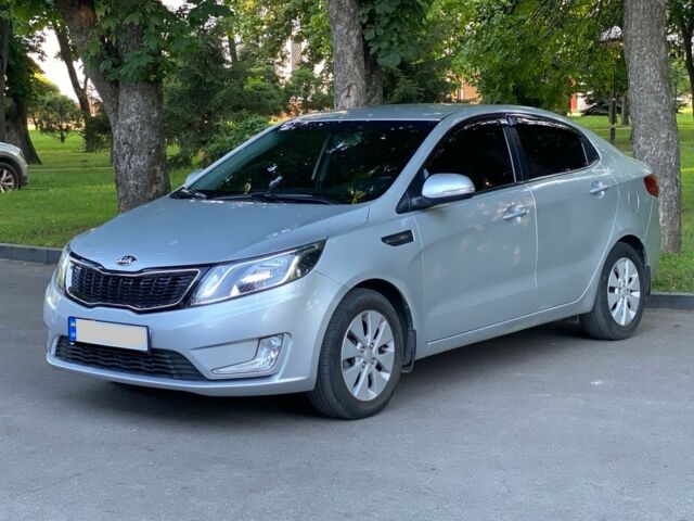 Сірий Кіа Ріо, об'ємом двигуна 1.6 л та пробігом 74 тис. км за 10300 $, фото 2 на Automoto.ua