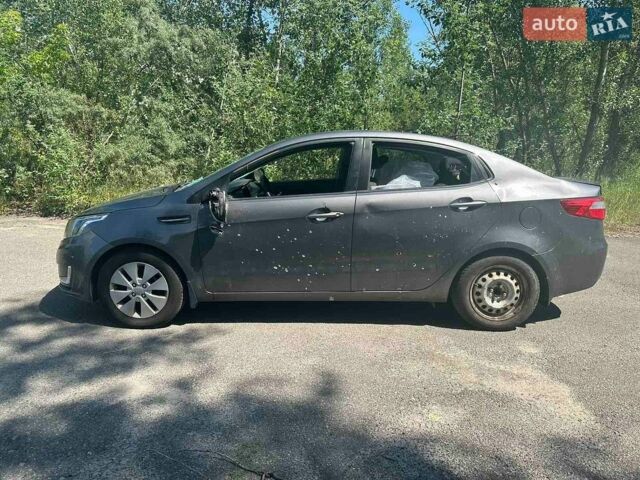 Сірий Кіа Ріо, об'ємом двигуна 1.59 л та пробігом 110 тис. км за 2750 $, фото 3 на Automoto.ua