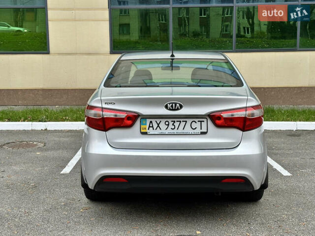 Серый Киа Рио, объемом двигателя 1.6 л и пробегом 168 тыс. км за 7800 $, фото 7 на Automoto.ua