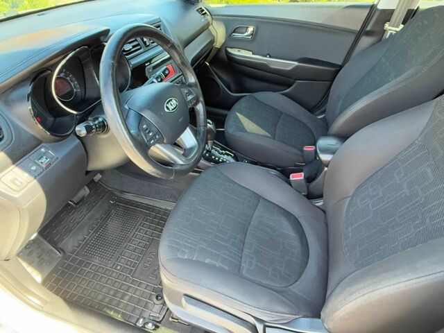 Серый Киа Рио, объемом двигателя 1.6 л и пробегом 131 тыс. км за 8800 $, фото 20 на Automoto.ua