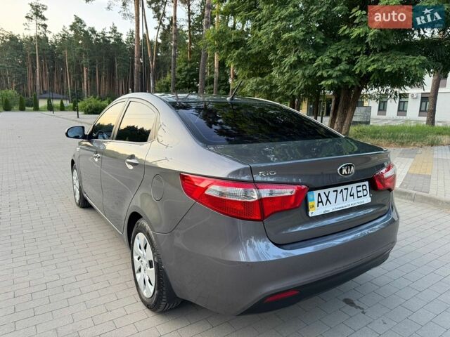Серый Киа Рио, объемом двигателя 1.4 л и пробегом 87 тыс. км за 8950 $, фото 8 на Automoto.ua