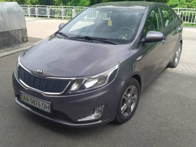 Сірий Кіа Ріо, об'ємом двигуна 1.4 л та пробігом 76 тис. км за 8999 $, фото 2 на Automoto.ua