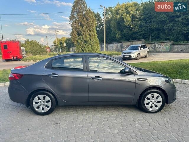 Серый Киа Рио, объемом двигателя 1.4 л и пробегом 107 тыс. км за 9000 $, фото 6 на Automoto.ua