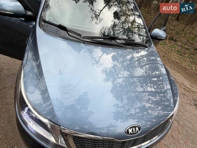 Серый Киа Рио, объемом двигателя 1.59 л и пробегом 110 тыс. км за 8000 $, фото 7 на Automoto.ua