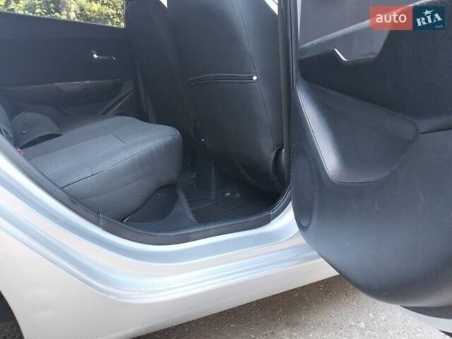 Сірий Кіа Ріо, об'ємом двигуна 1.59 л та пробігом 253 тис. км за 7999 $, фото 28 на Automoto.ua