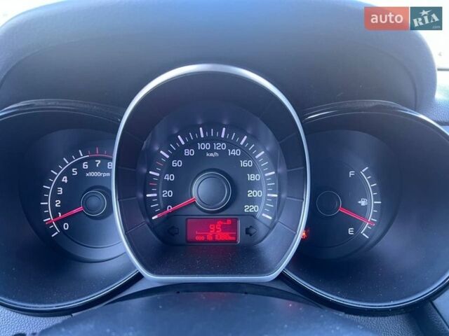 Серый Киа Рио, объемом двигателя 1.4 л и пробегом 160 тыс. км за 6700 $, фото 13 на Automoto.ua