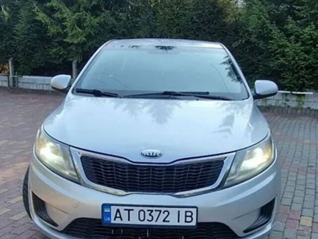 Серый Киа Рио, объемом двигателя 1.4 л и пробегом 260 тыс. км за 5900 $, фото 5 на Automoto.ua