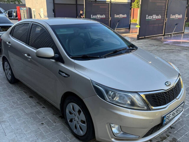 Сірий Кіа Ріо, об'ємом двигуна 1.4 л та пробігом 223 тис. км за 7399 $, фото 6 на Automoto.ua