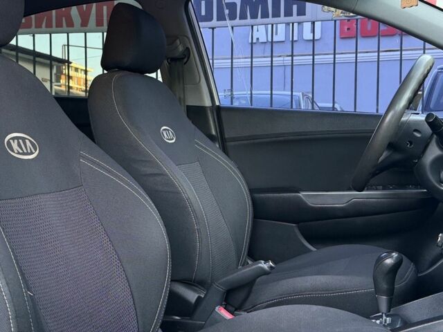 Серый Киа Рио, объемом двигателя 1.6 л и пробегом 254 тыс. км за 8499 $, фото 21 на Automoto.ua