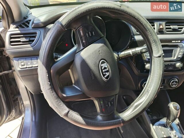 Сірий Кіа Ріо, об'ємом двигуна 1.59 л та пробігом 173 тис. км за 8100 $, фото 6 на Automoto.ua