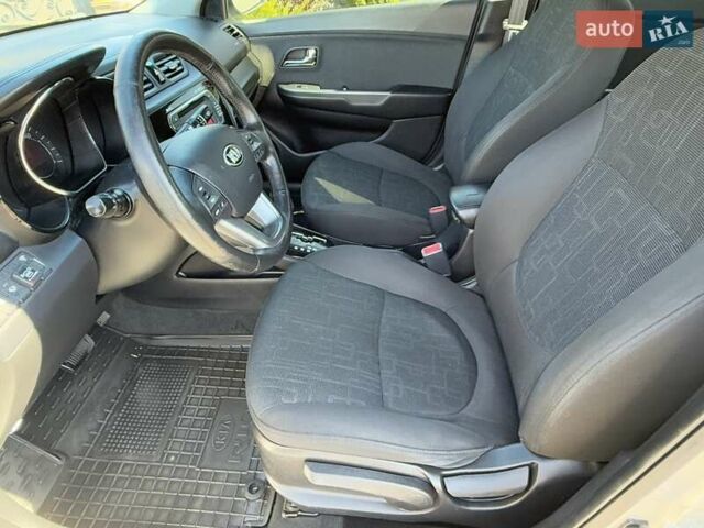 Серый Киа Рио, объемом двигателя 1.59 л и пробегом 131 тыс. км за 8800 $, фото 46 на Automoto.ua
