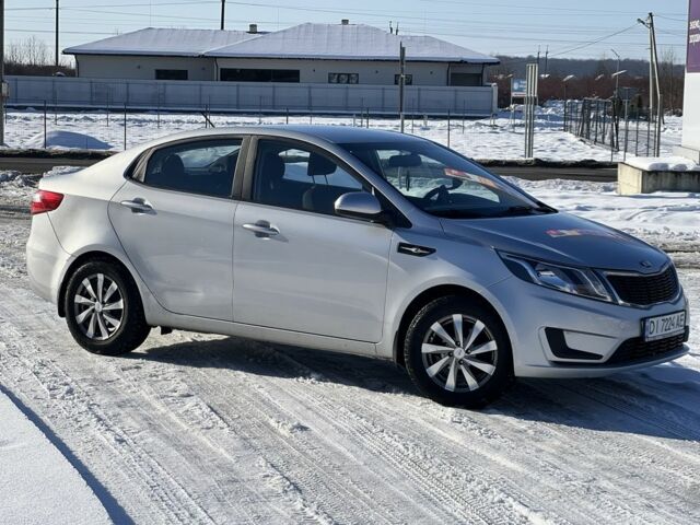 Сірий Кіа Ріо, об'ємом двигуна 1.4 л та пробігом 108 тис. км за 6850 $, фото 2 на Automoto.ua