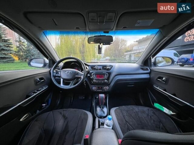 Серый Киа Рио, объемом двигателя 1.6 л и пробегом 292 тыс. км за 6700 $, фото 12 на Automoto.ua