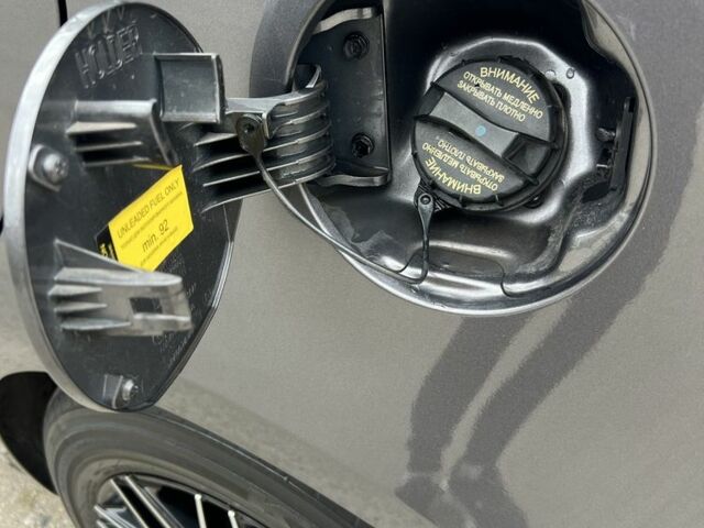Сірий Кіа Ріо, об'ємом двигуна 1.4 л та пробігом 47 тис. км за 8999 $, фото 9 на Automoto.ua