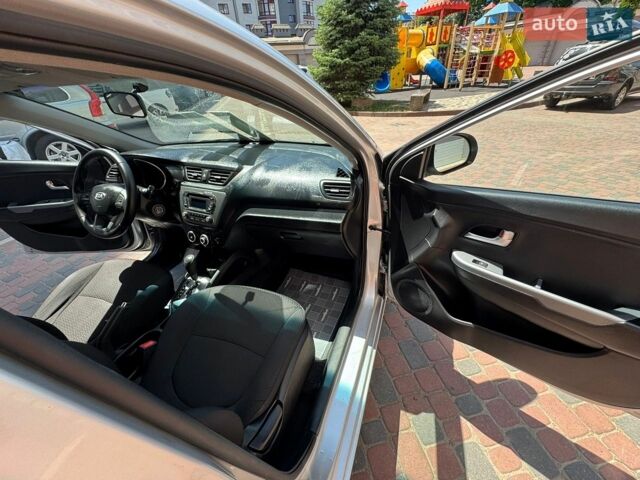 Сірий Кіа Ріо, об'ємом двигуна 1.4 л та пробігом 113 тис. км за 8350 $, фото 152 на Automoto.ua