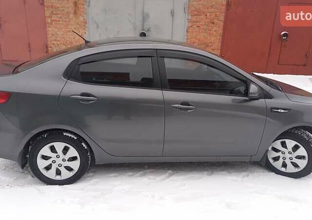 Серый Киа Рио, объемом двигателя 1.4 л и пробегом 169 тыс. км за 7500 $, фото 2 на Automoto.ua