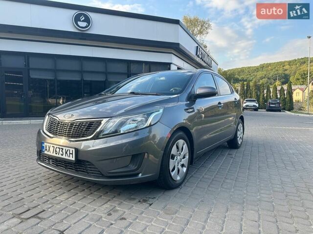 Серый Киа Рио, объемом двигателя 1.4 л и пробегом 107 тыс. км за 9000 $, фото 8 на Automoto.ua