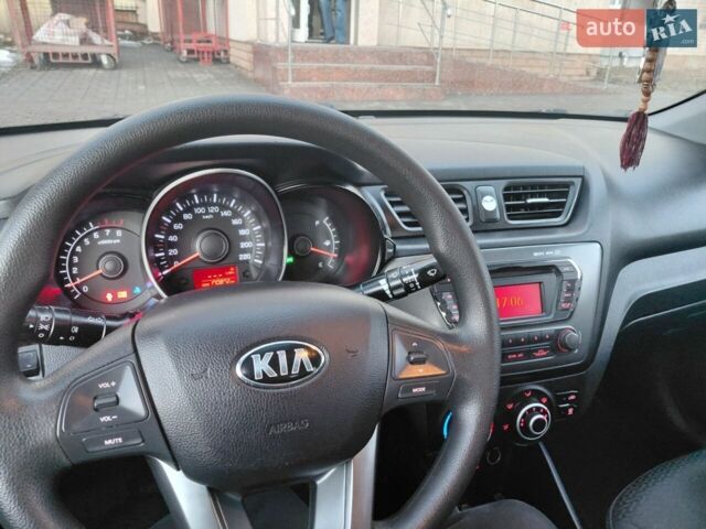 Сірий Кіа Ріо, об'ємом двигуна 1.4 л та пробігом 171 тис. км за 6700 $, фото 9 на Automoto.ua