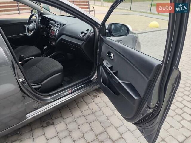 Киа Рио 2013 в Харькове на Automoto.ua Серый Киа Рио, объемом двигателя 1.6 л и пробегом 146 тыс. км за 8200 $, фото 29 на Automoto.ua