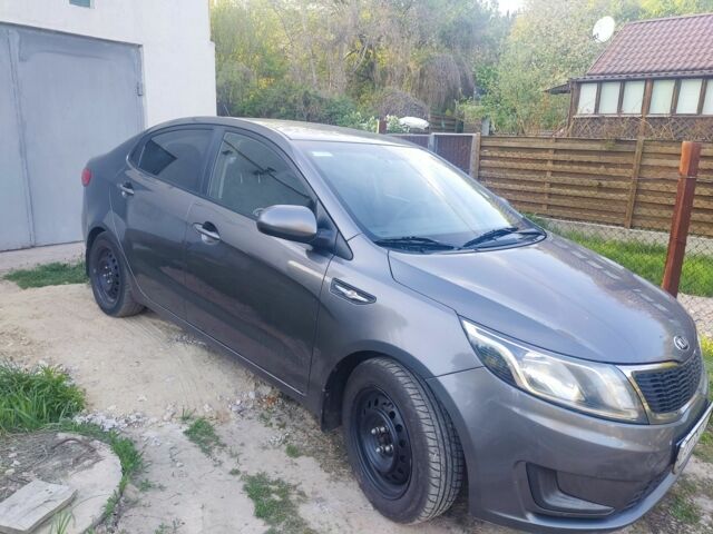Серый Киа Рио, объемом двигателя 1.4 л и пробегом 170 тыс. км за 6350 $, фото 1 на Automoto.ua