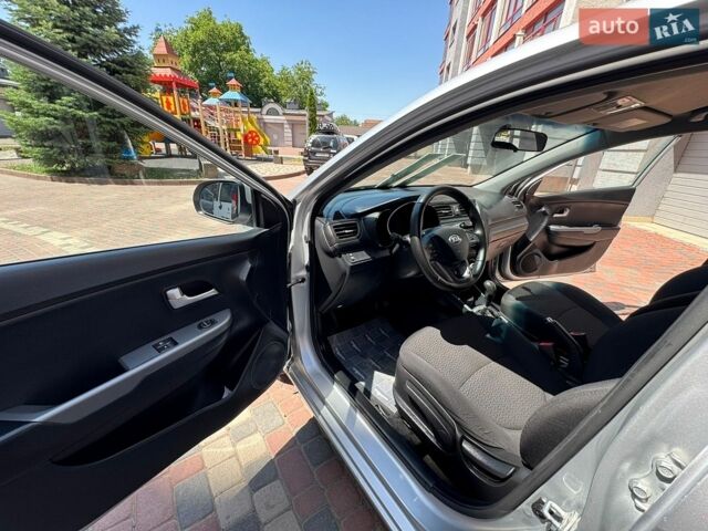 Сірий Кіа Ріо, об'ємом двигуна 1.4 л та пробігом 113 тис. км за 8350 $, фото 123 на Automoto.ua