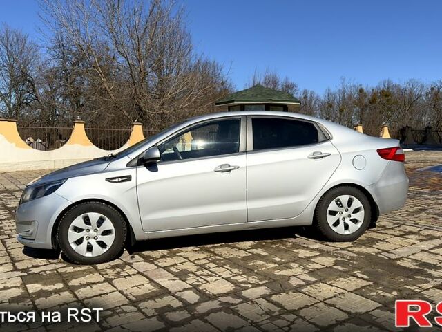 Серый Киа Рио, объемом двигателя 1.4 л и пробегом 156 тыс. км за 8500 $, фото 3 на Automoto.ua