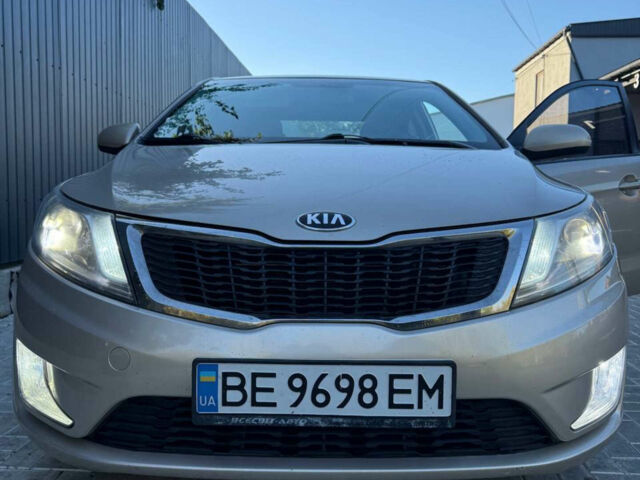 Серый Киа Рио, объемом двигателя 1.4 л и пробегом 223 тыс. км за 7399 $, фото 34 на Automoto.ua