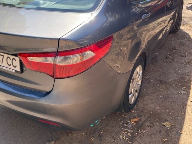 Сірий Кіа Ріо, об'ємом двигуна 1.4 л та пробігом 214 тис. км за 5300 $, фото 11 на Automoto.ua