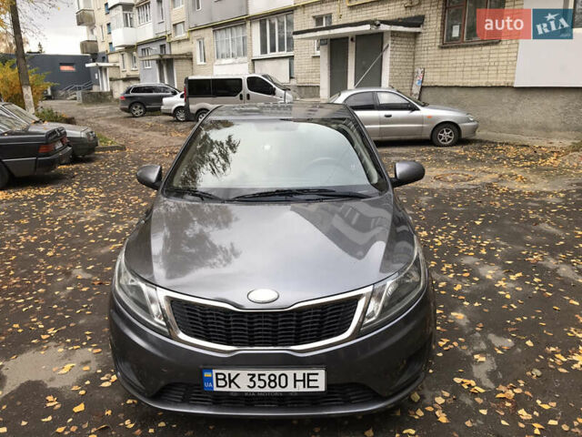 Кіа Ріо 2013 у Здолбунове на Automoto.ua Сірий Кіа Ріо, об'ємом двигуна 1.4 л та пробігом 257 тис. км за 6400 $, фото 1 на Automoto.ua