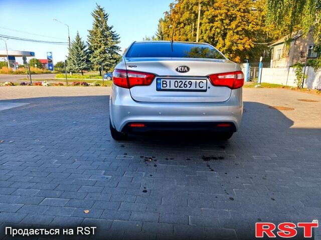 Серый Киа Рио, объемом двигателя 1.4 л и пробегом 172 тыс. км за 9200 $, фото 2 на Automoto.ua