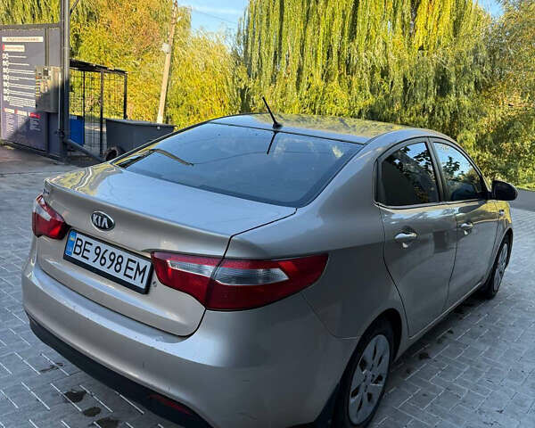 Серый Киа Рио, объемом двигателя 1.4 л и пробегом 223 тыс. км за 7399 $, фото 7 на Automoto.ua