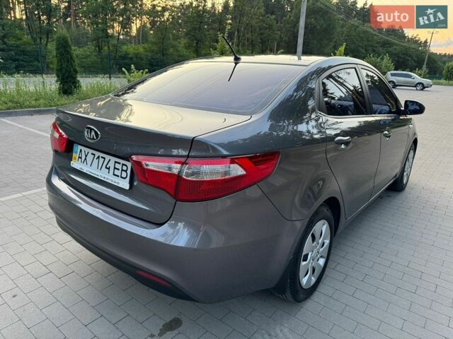 Сірий Кіа Ріо, об'ємом двигуна 1.4 л та пробігом 87 тис. км за 8950 $, фото 13 на Automoto.ua