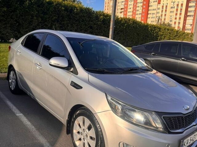 Сірий Кіа Ріо, об'ємом двигуна 1.59 л та пробігом 187 тис. км за 7000 $, фото 4 на Automoto.ua