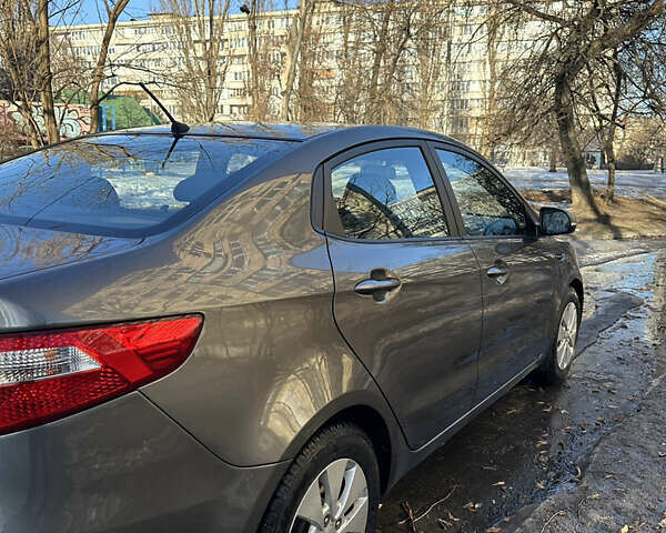 Серый Киа Рио, объемом двигателя 1.6 л и пробегом 96 тыс. км за 10800 $, фото 18 на Automoto.ua