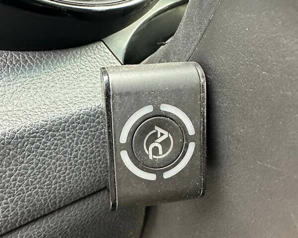 Серый Киа Рио, объемом двигателя 1.4 л и пробегом 320 тыс. км за 7100 $, фото 11 на Automoto.ua