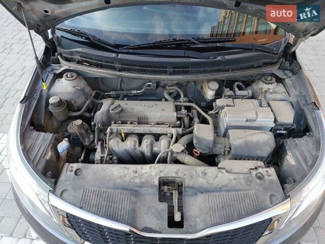 Серый Киа Рио, объемом двигателя 1.4 л и пробегом 95 тыс. км за 8500 $, фото 23 на Automoto.ua