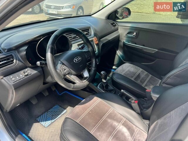 Сірий Кіа Ріо, об'ємом двигуна 1.6 л та пробігом 232 тис. км за 7699 $, фото 15 на Automoto.ua