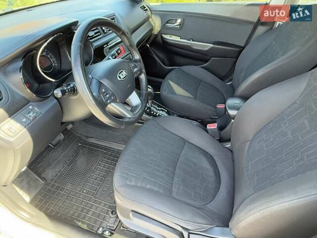 Серый Киа Рио, объемом двигателя 1.59 л и пробегом 131 тыс. км за 8800 $, фото 48 на Automoto.ua