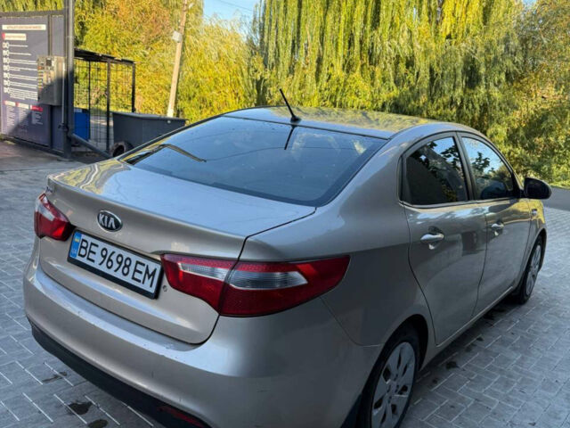 Серый Киа Рио, объемом двигателя 1.4 л и пробегом 223 тыс. км за 7399 $, фото 7 на Automoto.ua