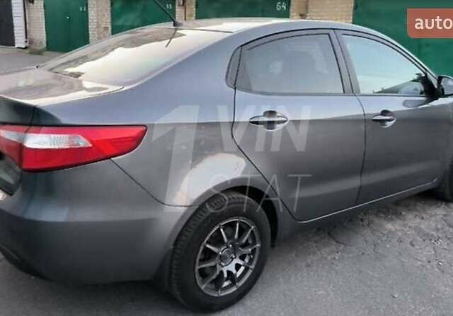 Сірий Кіа Ріо, об'ємом двигуна 1.59 л та пробігом 140 тис. км за 3700 $, фото 42 на Automoto.ua