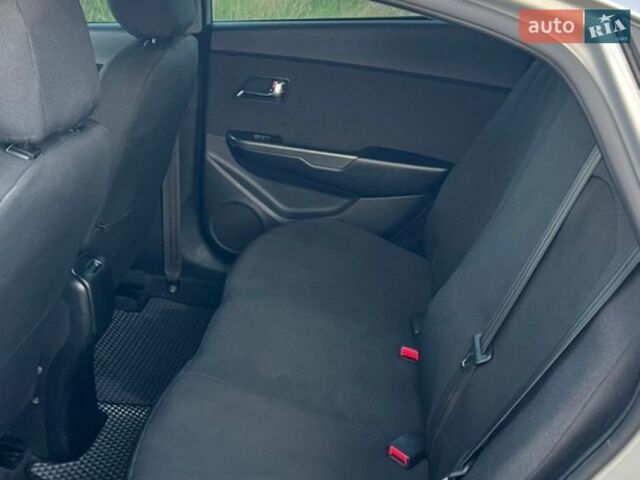 Серый Киа Рио, объемом двигателя 1.6 л и пробегом 107 тыс. км за 9500 $, фото 18 на Automoto.ua