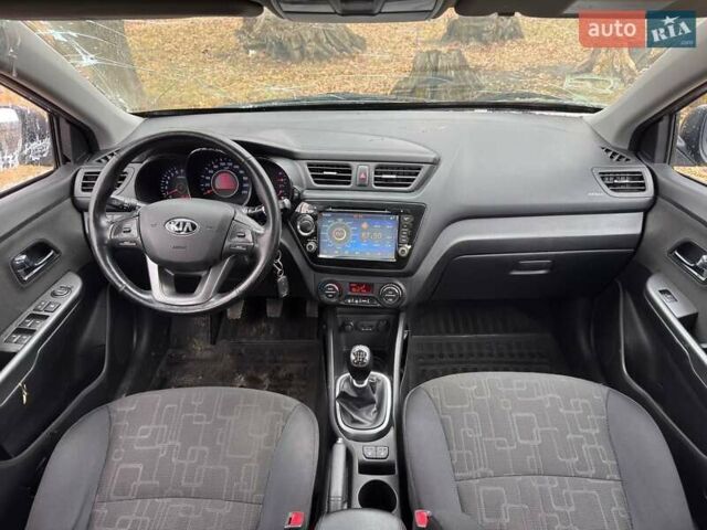 Сірий Кіа Ріо, об'ємом двигуна 1.59 л та пробігом 140 тис. км за 3700 $, фото 14 на Automoto.ua