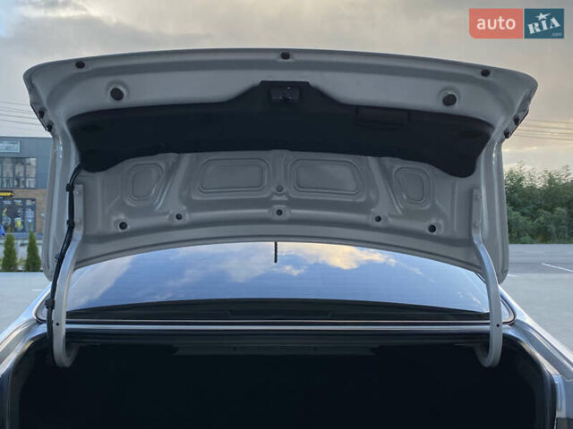 Серый Киа Рио, объемом двигателя 1.4 л и пробегом 43 тыс. км за 10450 $, фото 44 на Automoto.ua
