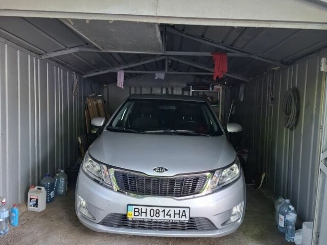 Серый Киа Рио, объемом двигателя 1.6 л и пробегом 26 тыс. км за 12000 $, фото 6 на Automoto.ua